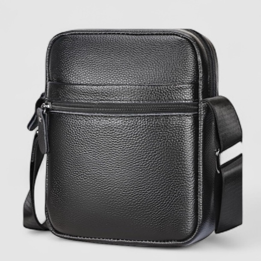 Leather Crossbody Bag Work Travel Casual Lightweight Black NWT Gorpcore - Picture 1 of 16